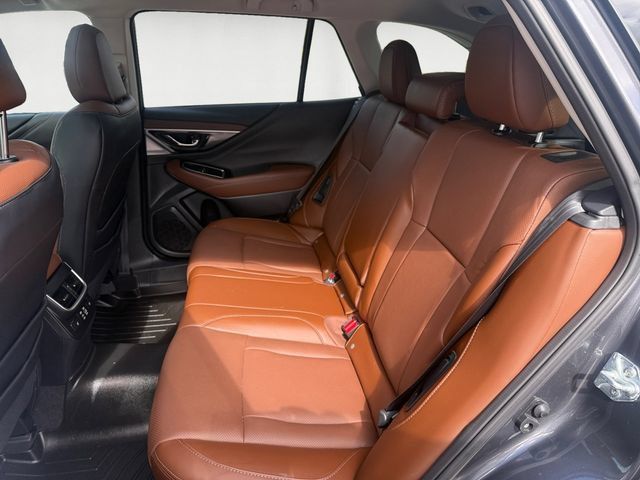 Certified 2025 Subaru Outback Touring XT AWD/4WD image 13