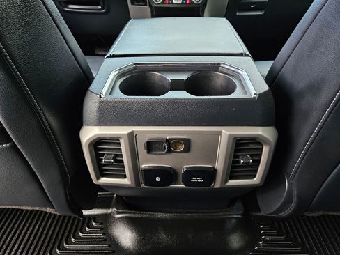 Certified 2022 Ford F250 Lariat w/ Lariat Ultimate Package image 20