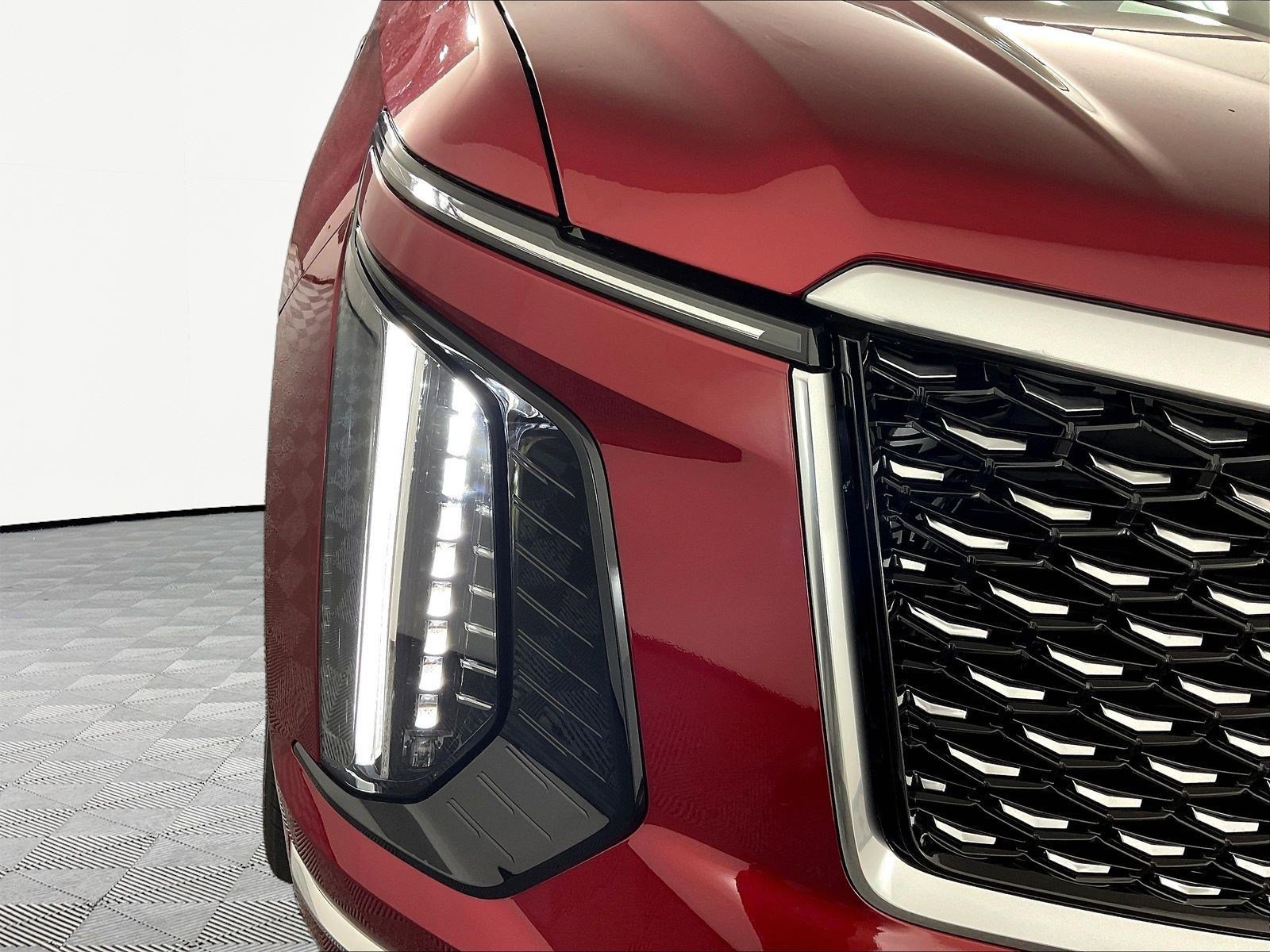 New 2026 Cadillac Escalade Luxury w/ Touring Package AWD/4WD image 9