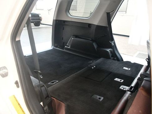 Used 2018 Toyota 4Runner Limited image 70