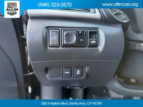 Used 2019 Nissan Sentra SR w/ Protection Package FWD image 14