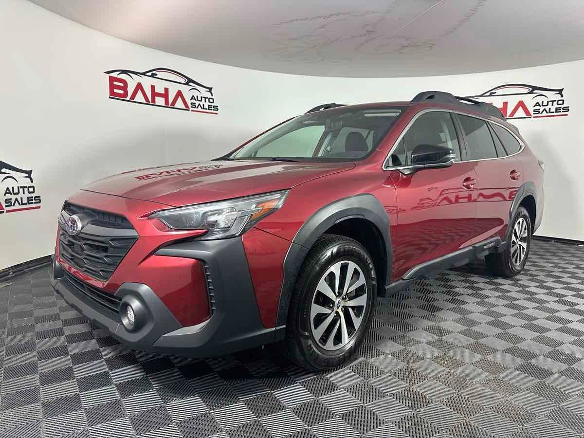 Used 2023 Subaru Outback Premium w/ Tech Package 1 AWD/4WD image 3