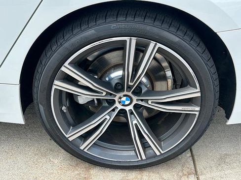 Certified 2023 BMW 330i xDrive Sedan w/ Premium Package AWD/4WD image 31