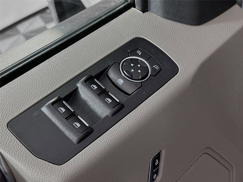 Used 2020 Ford F150 XLT w/ Equipment Group 302A Luxury image 21