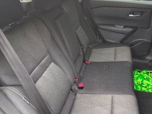 Used 2024 Nissan Rogue SV AWD/4WD image 13