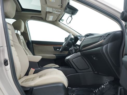 Used 2017 Honda CR-V EX image 11
