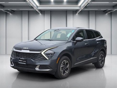 Certified 2024 Kia Sportage LX image 8