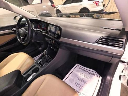 Used 2019 Volkswagen Jetta R-Line image 42