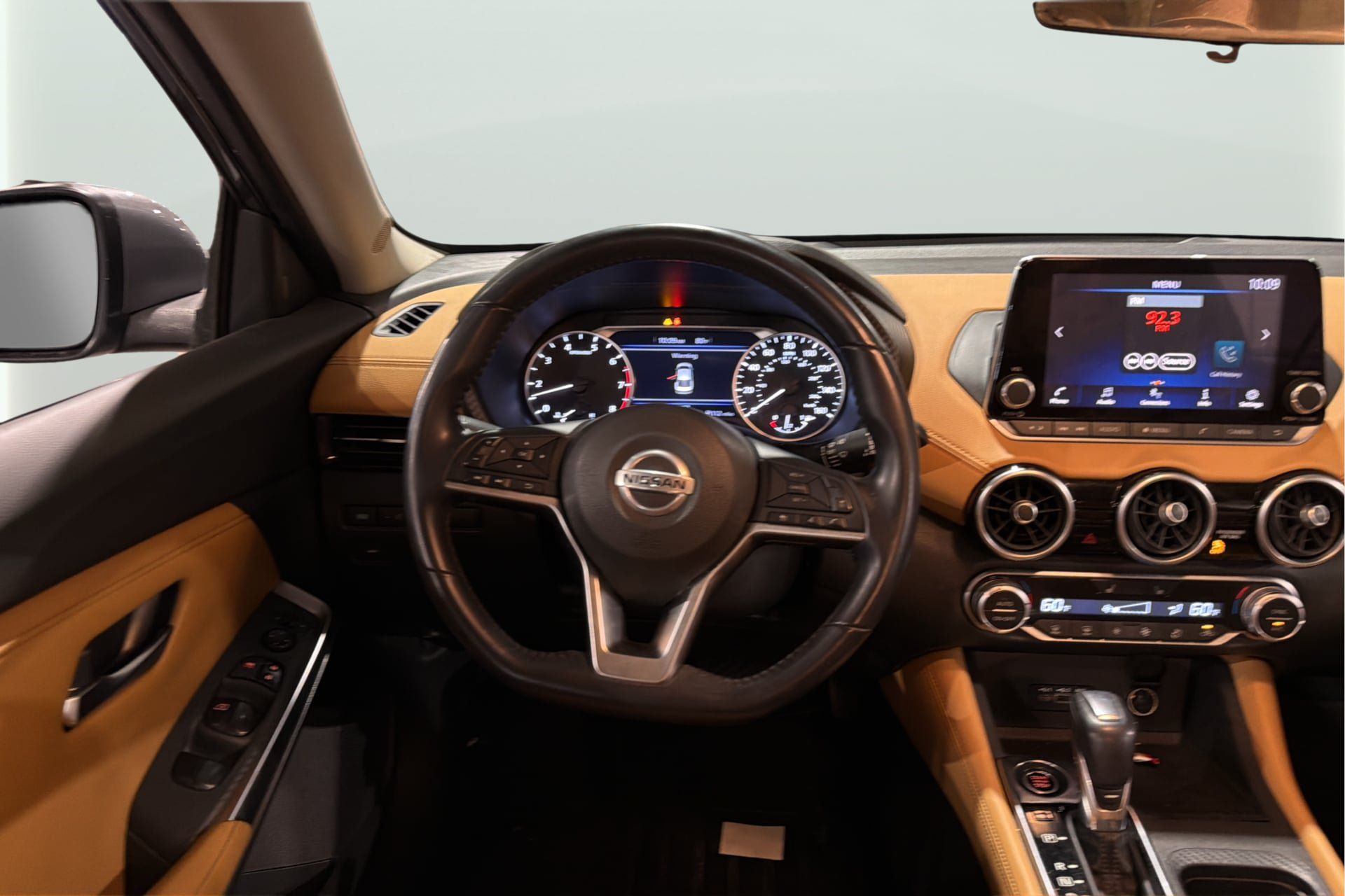 Used 2020 Nissan Sentra SV w/ SV Premium Package FWD image 16