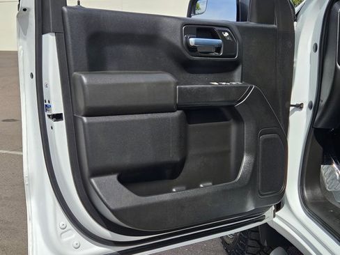 Used 2021 Chevrolet Silverado 1500 Custom Trail Boss image 10