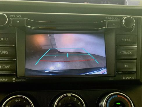 Certified 2018 Toyota RAV4 LE FWD image 15