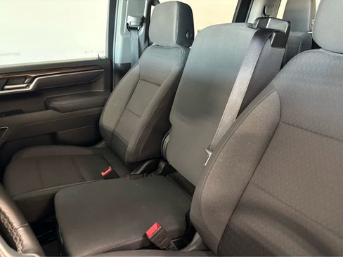 Used 2025 Chevrolet Silverado 1500 LT image 23