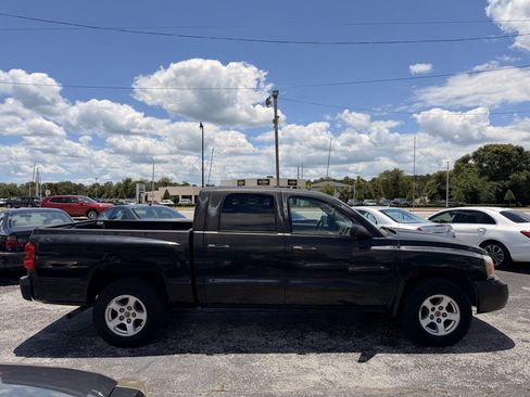 Used 2007 Dodge Dakota SLT RWD image 3