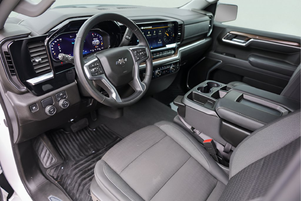 Used 2026 Chevrolet Silverado 1500 RST RWD image 12