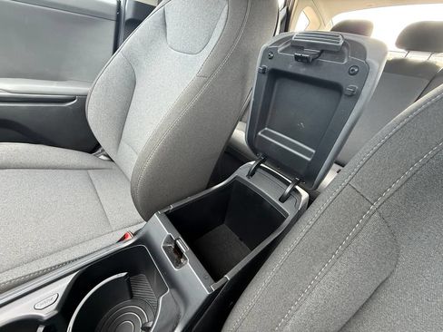 Used 2025 Kia K4 FWD image 23