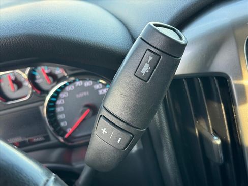 Used 2018 Chevrolet Silverado 1500 LT w/ All Star Edition image 14