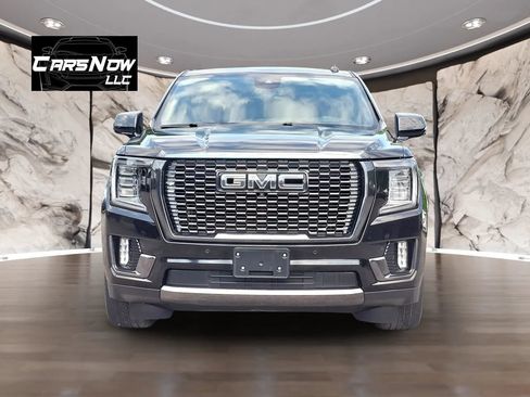 Used 2023 GMC Yukon XL Denali Ultimate AWD/4WD image 2