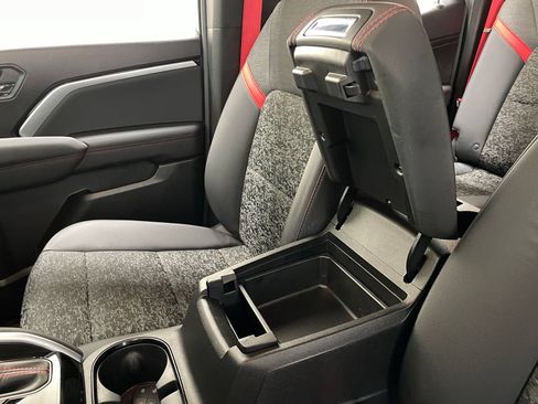 Certified 2023 Chevrolet Colorado Z71 w/ Z71 Convenience Package 2 AWD/4WD image 33