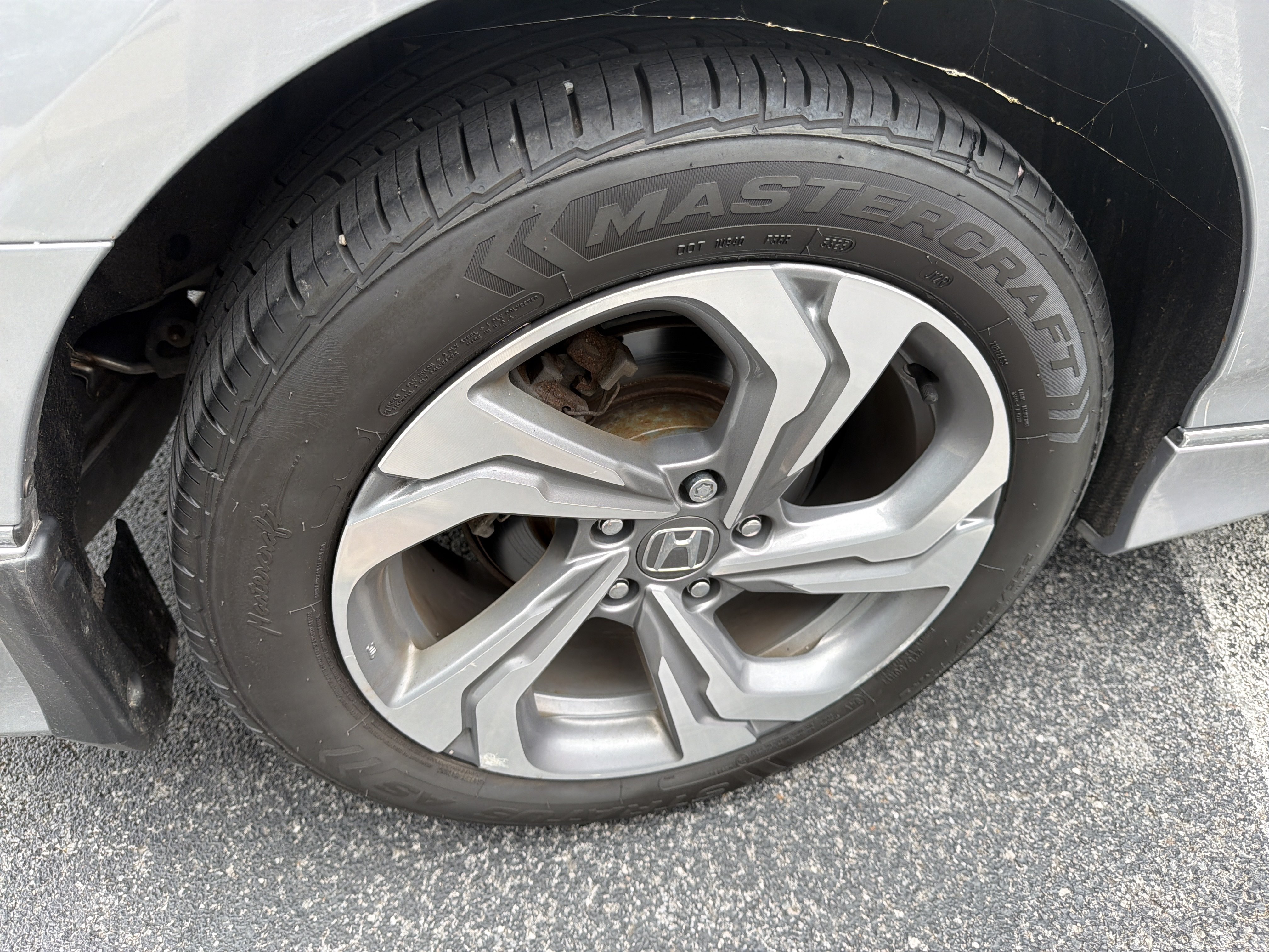 Used 2020 Honda Accord EX image 15