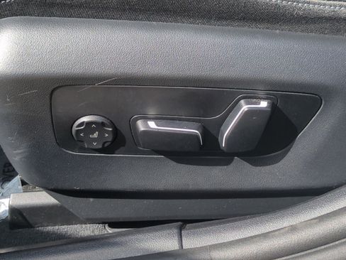 Used 2026 BMW 530i image 19