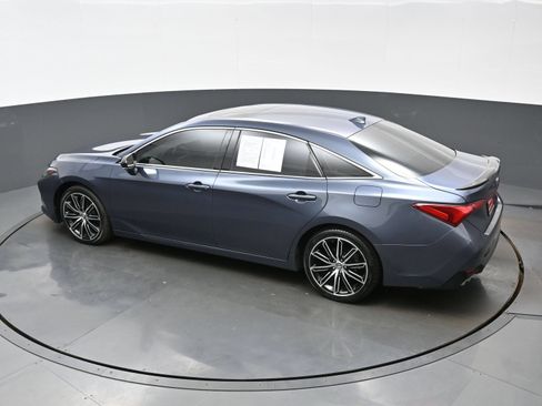Used 2019 Toyota Avalon Touring w/ Advanced Safety Package FWD image 38