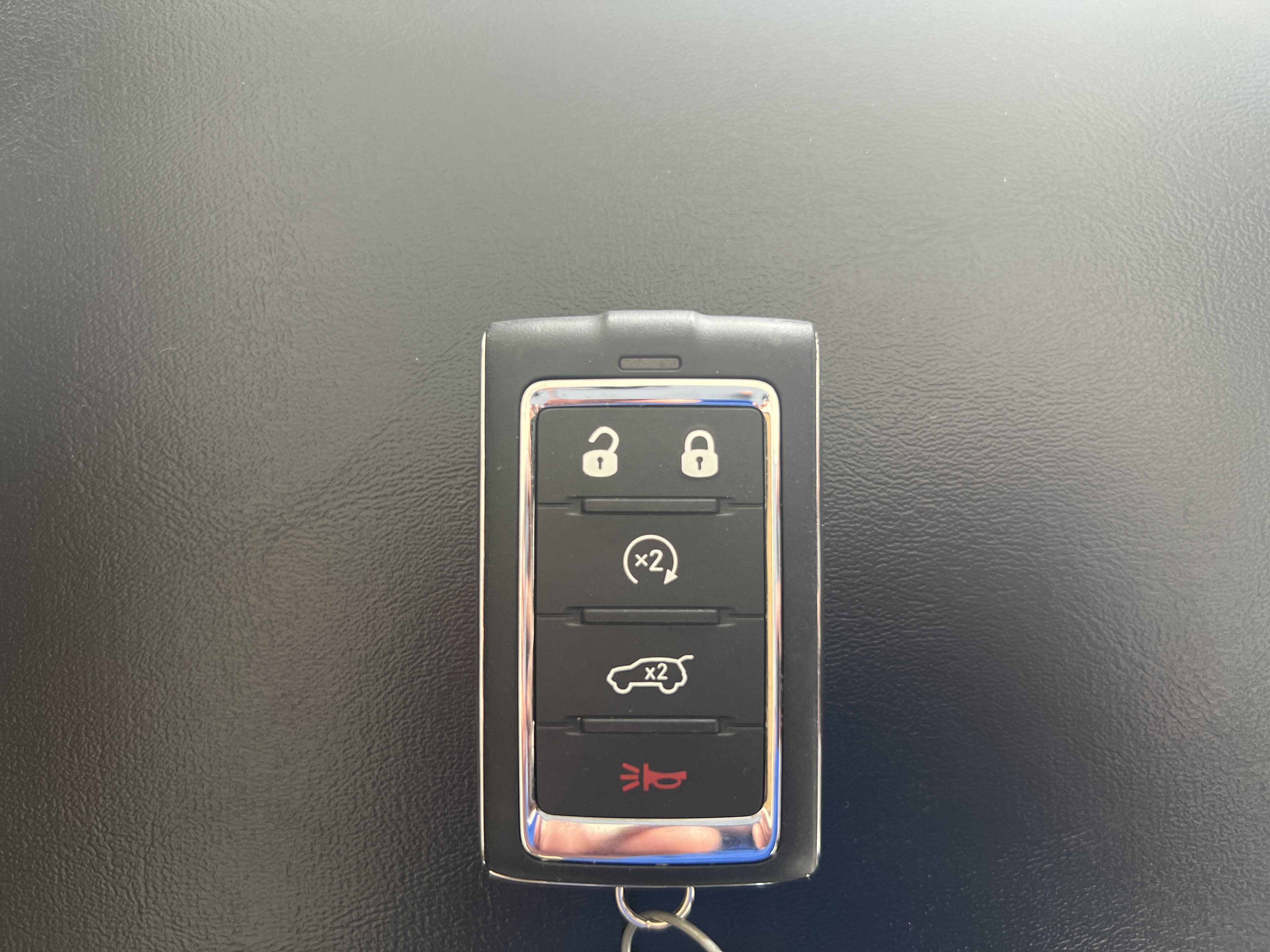 Used 2025 Jeep Grand Cherokee L Limited AWD/4WD image 23