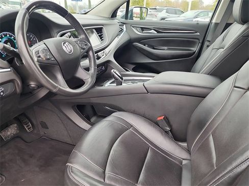 Used 2019 Buick Enclave Avenir w/ Avenir Technology Package image 13