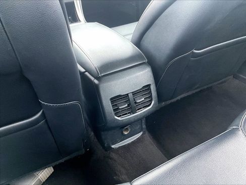 Used 2019 Ford Fusion SEL image 30