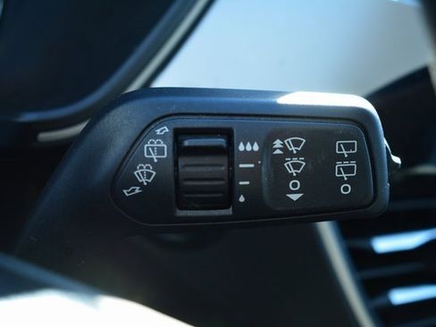 Used 2021 Ford Escape SEL image 39