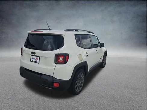 Used 2016 Jeep Renegade 75th Anniversary FWD image 9