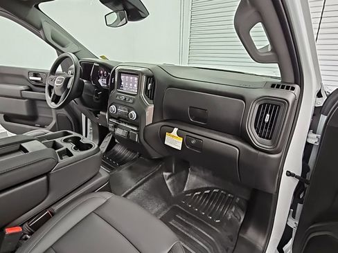 New 2025 GMC Sierra 2500 Pro image 28