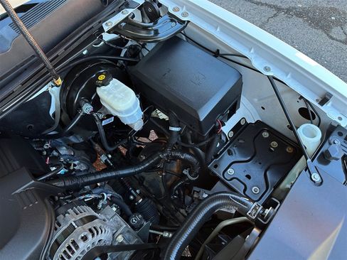Used 2012 Chevrolet Silverado 1500 LT RWD image 41