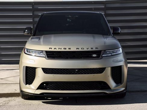 Used 2024 Land Rover Range Rover Sport SV Edition One Carbon Bronze image 15