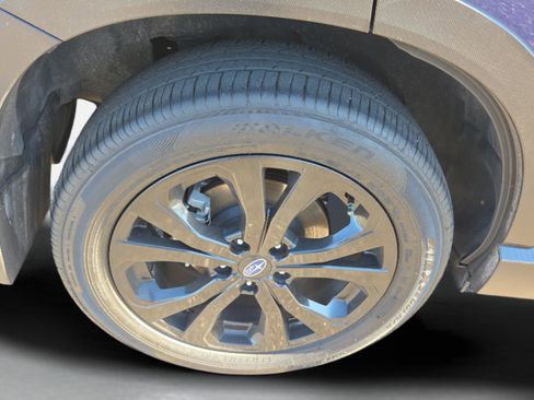 Used 2023 Subaru Forester Sport image 13