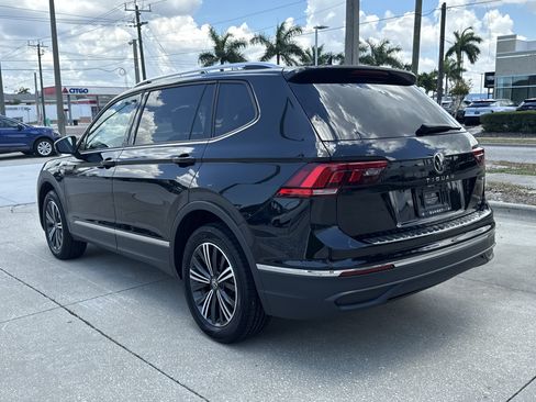 Certified 2024 Volkswagen Tiguan Wolfsburg Edition AWD/4WD image 6