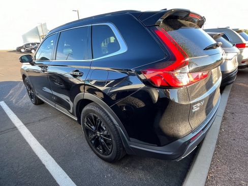 Used 2024 Honda CR-V Sport Touring image 3