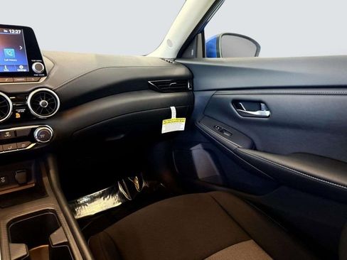 New 2025 Nissan Sentra SV w/ Trunk Package image 20