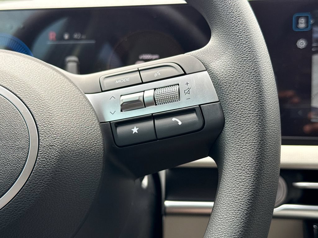 New 2026 Hyundai Tucson SEL FWD image 27