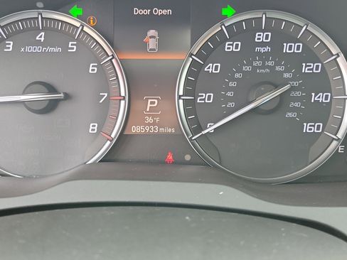 Used 2018 Acura MDX FWD w/ Technology Package image 26