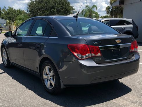 Used 2013 Chevrolet Cruze LT image 5