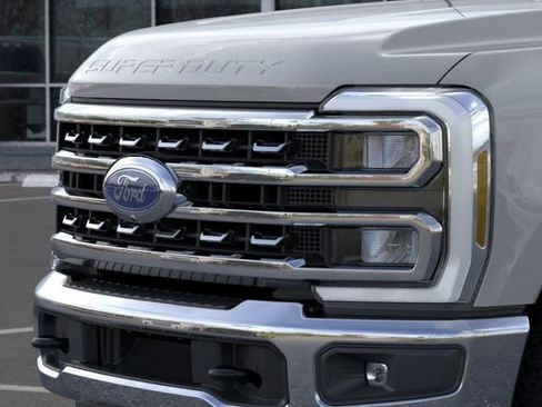 New 2026 Ford F350 XLT w/ XLT Premium Package AWD/4WD image 17