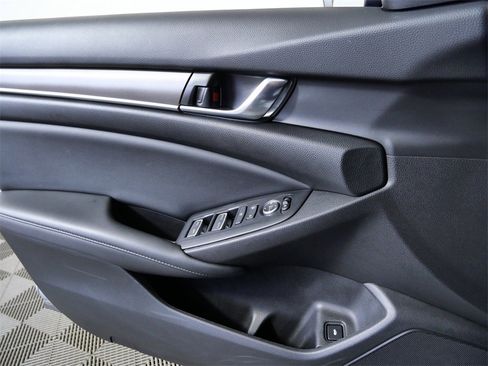 Used 2021 Honda Accord LX image 26