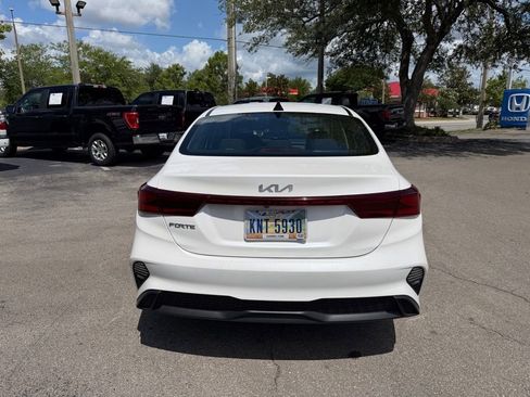 Used 2023 Kia Forte LXS FWD image 5