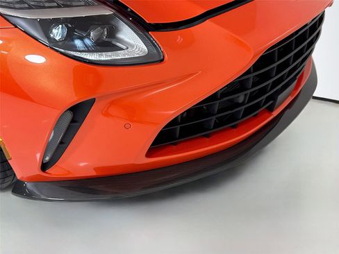 Used 2025 Aston Martin V8 Vantage Coupe image 33