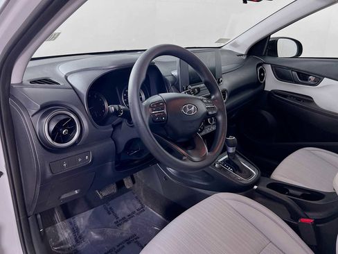 Used 2023 Hyundai Kona SEL image 9