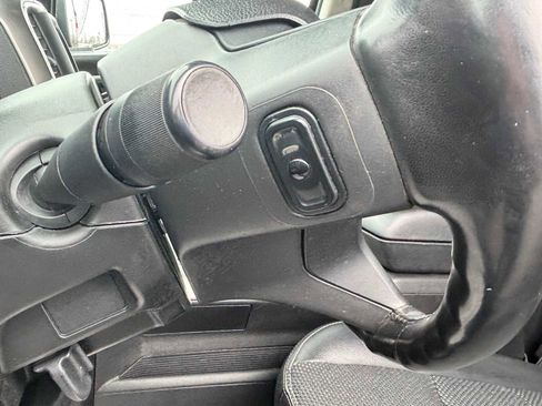 Used 2018 RAM 1500 Sport w/ Sport Premium Group image 18