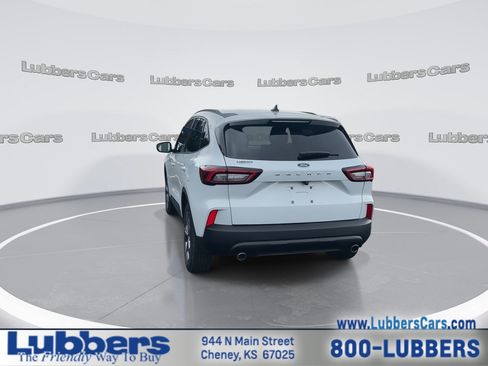 Used 2025 Ford Escape ST-Line FWD image 7