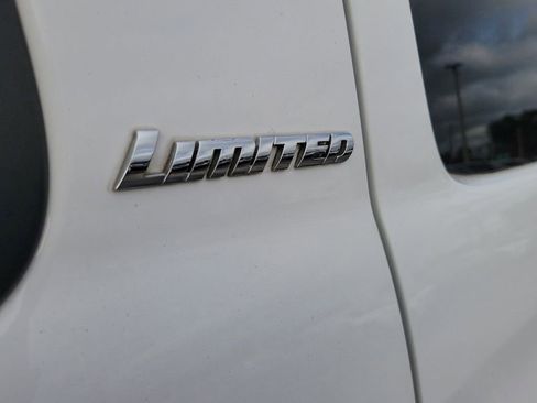 Used 2015 Toyota Sequoia Limited image 6