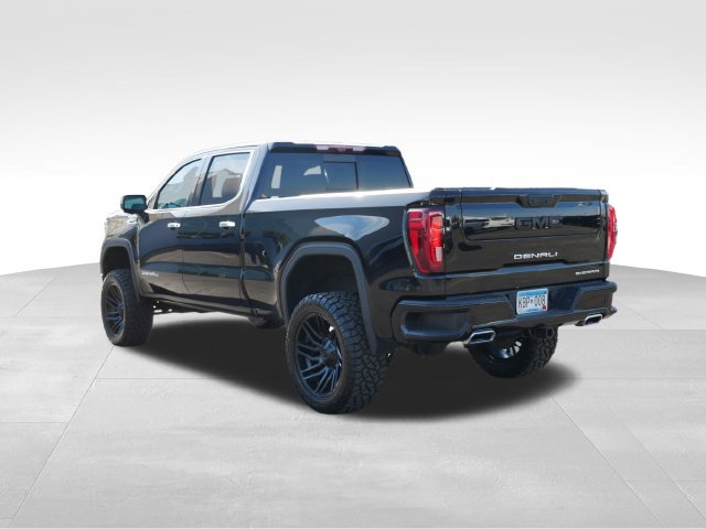 Used 2023 GMC Sierra 1500 Denali w/ Technology Package AWD/4WD image 7