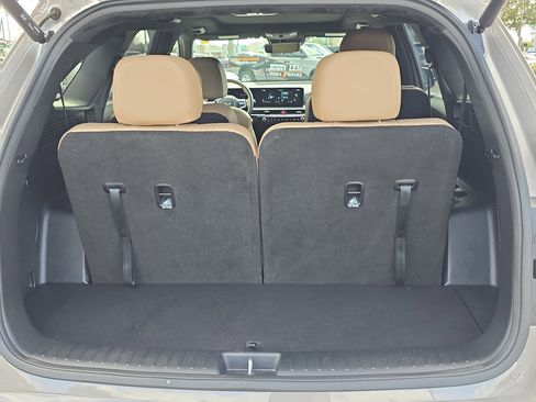 Used 2025 Kia Sorento SX Prestige w/ Olive Brown Leather Package image 10